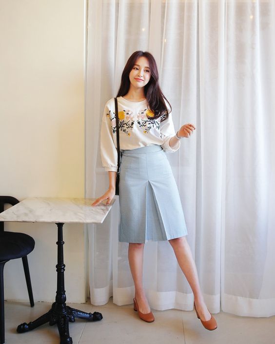 藍白穿搭　優雅 